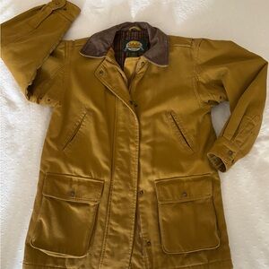 Cabela’s Women's Vintage Brown Jacket with Contrast Collar